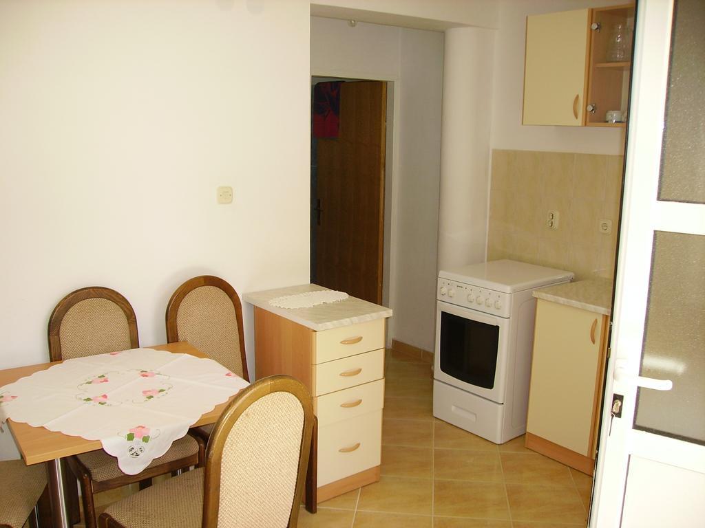 Apartments Anka Привлака Экстерьер фото